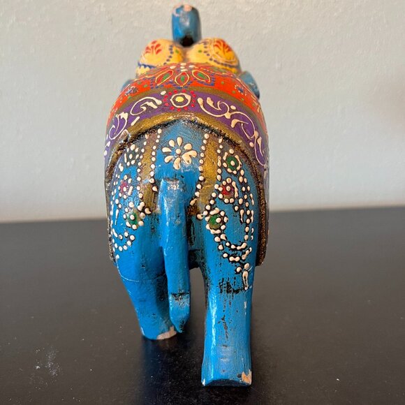 INDIAN FOLK ART Hand Carved Wooden Hand Painted Trunk Up Blessing Elephant - Picture 9 of 16